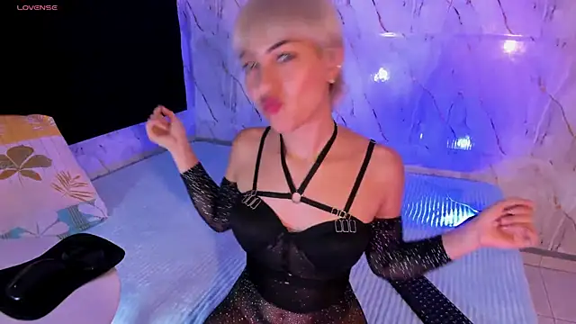 xGenesis Miller  online show from 10/10/25, 08:08