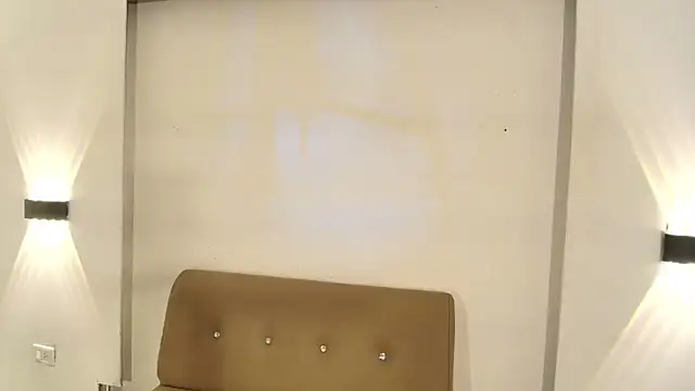 xGenesis Miller  online show from 10/31/25, 09:05