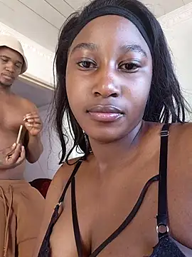 Snapshot of Jaybolla chatting on 12/05/25, 07:28 Jaybolla online show from 12/05/25, 07:28