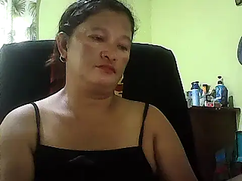 hott scarlett online show from 02/08/25, 04:36