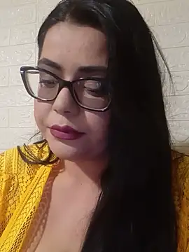 AriaRussell online show from 07/24/26, 06:50