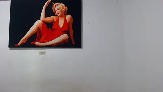 Snapshot of khendraDab chatting on 11/02/25, 10:56 khendraDab online show from 11/02/25, 10:56