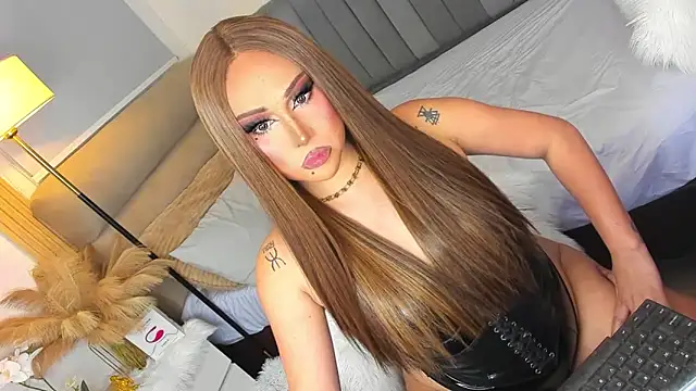 Snapshot of yourbabygoddess chatting on 10/09/25, 11:08 yourbabygoddess online show from 10/09/25, 11:08