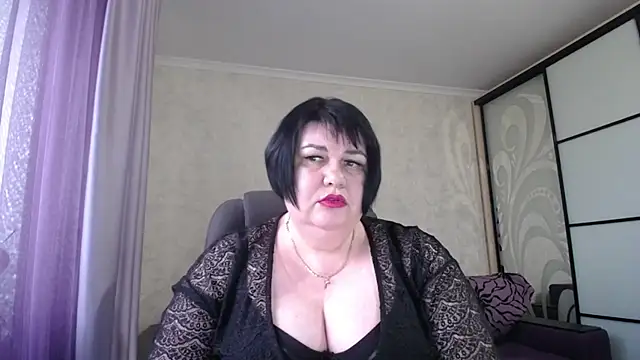 JuicyLady Di online show from 01/20/25, 12:39