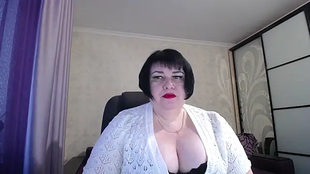 JuicyLady Di online show from 01/24/25, 05:31