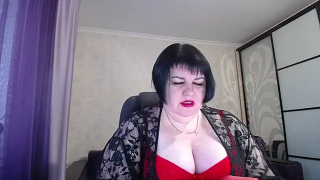 JuicyLady Di online show from 01/26/25, 05:34