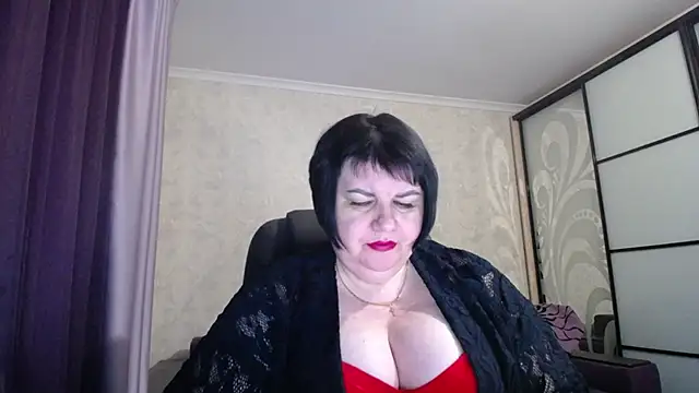 JuicyLady Di online show from 02/04/25, 03:36