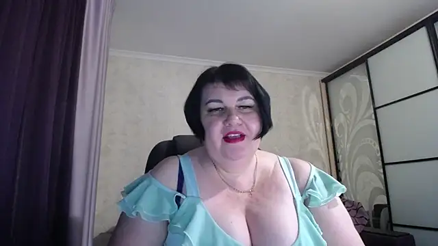 JuicyLady Di online show from 02/05/25, 03:20
