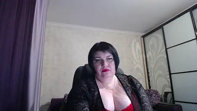 JuicyLady Di online show from 02/06/25, 03:31