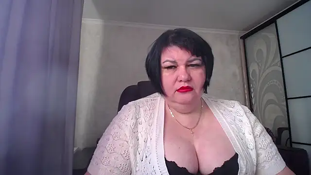 JuicyLady Di online show from 02/27/25, 06:07