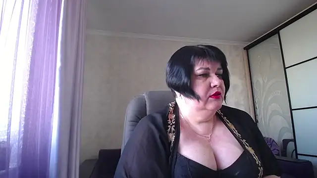 JuicyLady Di online show from 03/18/25, 01:20