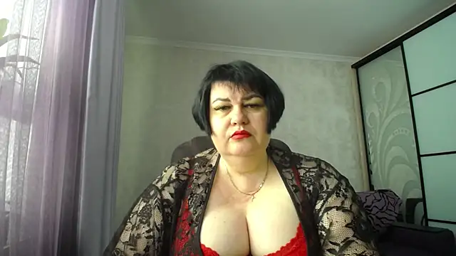 JuicyLady Di online show from 05/31/26, 05:15
