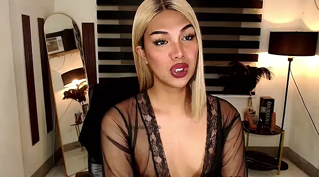 SarahAmber online show from 02/26/25, 04:14
