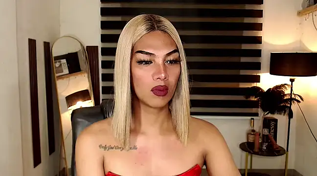 SarahAmber online show from 03/13/25, 04:01