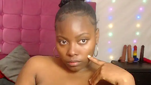 Snapshot of agatha_prime chatting on 02/26/25, 12:05 agatha prime online show from 02/26/25, 12:05