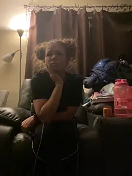 Snapshot of bustybunny25 chatting on 02/17/25, 06:42 bustybunny25 online show from 02/17/25, 06:42