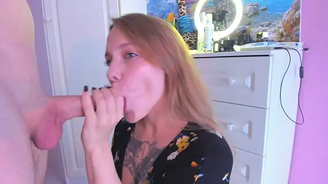 keyli ink online show from 11/22/25, 08:46