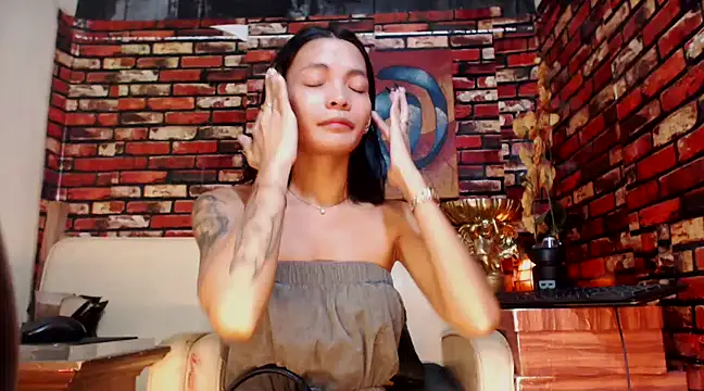 juicyCOCKeva online show from 12/15/24, 11:09