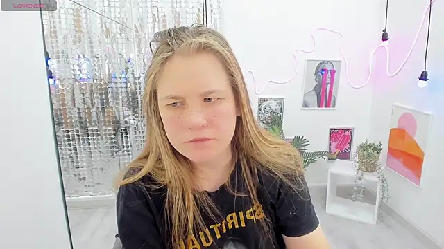 JadeSoft online show from 02/22/25, 03:01