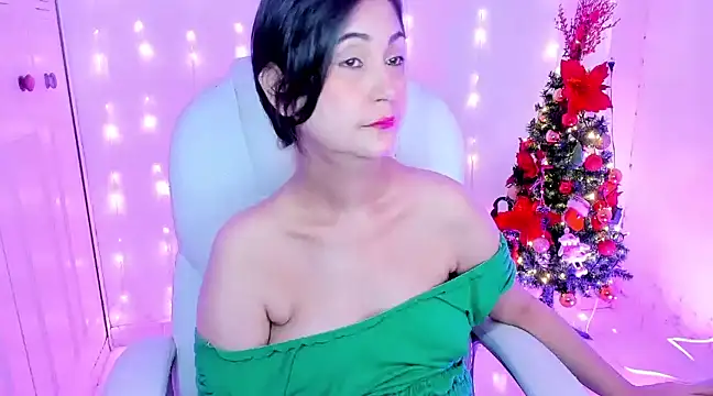 danielahot66 online show from 12/08/24, 08:41