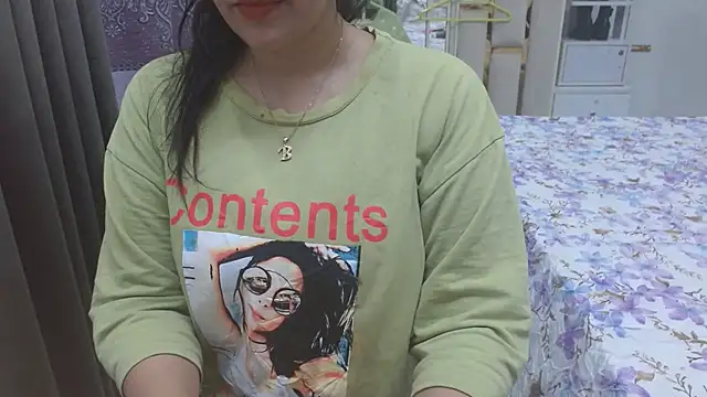 Lovelywife786 online show from 07/11/26, 09:12