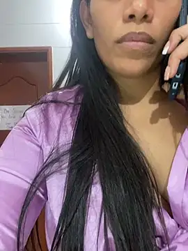 ArielleMillerr online show from 12/30/24, 08:47