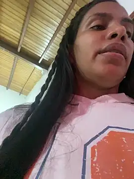 ArielleMillerr online show from 01/05/25, 05:41