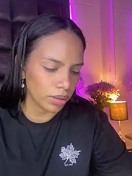 ArielleMillerr online show from 01/10/25, 05:02