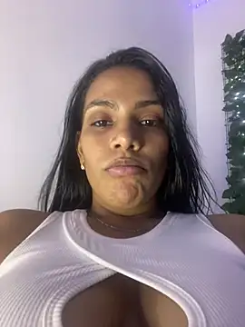 ArielleMillerr online show from 03/18/25, 08:04