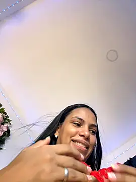 ArielleMillerr online show from 09/30/25, 05:51