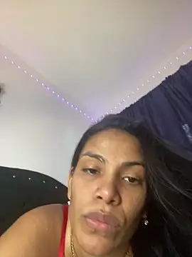 ArielleMillerr online show from 10/04/25, 05:22