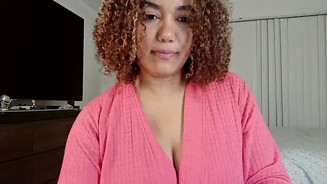 cataleya-glen online show from 12/16/25, 12:54