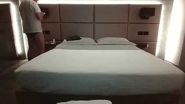 Snapshot of alessexxx24 chatting on 01/19/25, 05:39 alessexxx24 online show from 01/19/25, 05:39