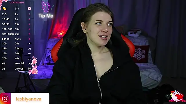 Just alice online show from 12/31/24, 12:25