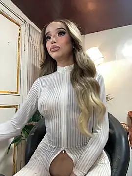 Elizabeth Arden online show from 10/27/25, 11:41