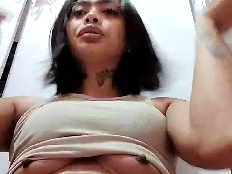 Snapshot of TSqueenOfCUM chatting on 03/13/26, 05:36 TSqueenOfCUM online show from 03/13/26, 05:36