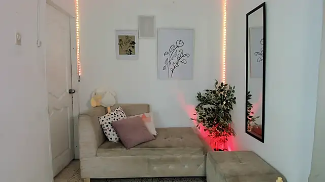 hornyprincess   online show from 02/02/25, 06:10