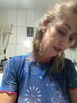 Snapshot of RAIRAsexy chatting on 12/03/24, 05:31 RAIRAsexy online show from 12/03/24, 05:31