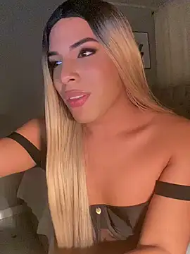 Snapshot of Valery__mt chatting on 12/11/24, 03:24 Valery  mt online show from 12/11/24, 03:24