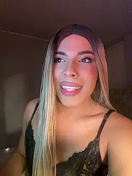 Snapshot of Valery__mt chatting on 01/19/25, 02:49 Valery  mt online show from 01/19/25, 02:49