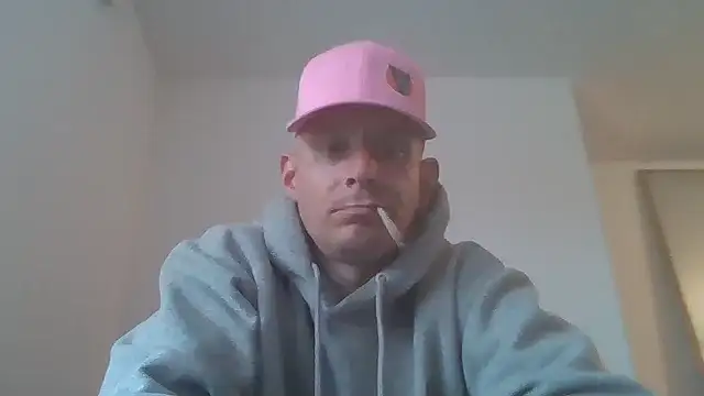 Snapshot of iamsex6969 chatting on 10/03/25, 03:20 iamsex6969 online show from 10/03/25, 03:20