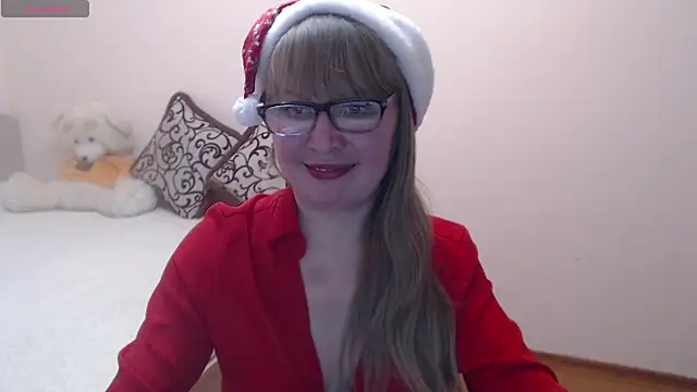 MargotLot online show from 12/18/24, 11:34