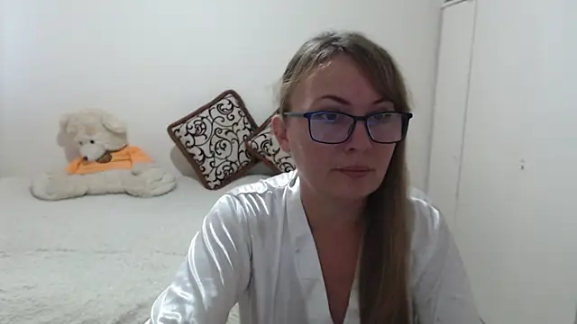 MargotLot online show from 07/26/26, 02:02