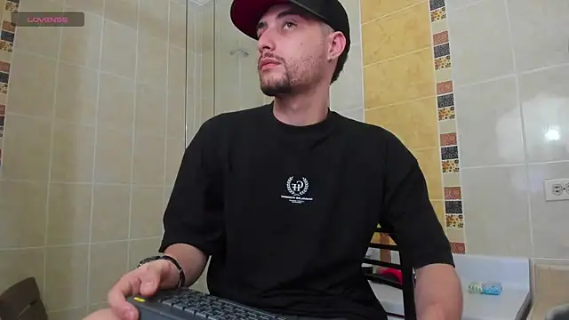 Pleasure Vibes23 online show from 12/13/24, 09:09