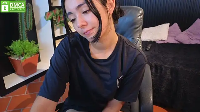 Ivy Gail online show from 11/07/25, 06:35