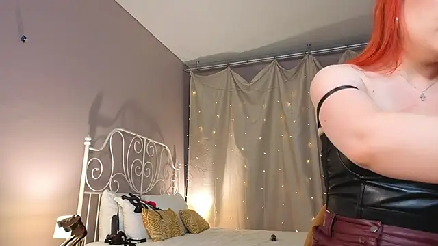 Aleksa Foxy online show from 07/23/26, 01:58