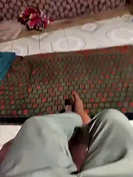 Snapshot of Gopal1243 chatting on 12/03/24, 03:44 Gopal1243 online show from 12/03/24, 03:44