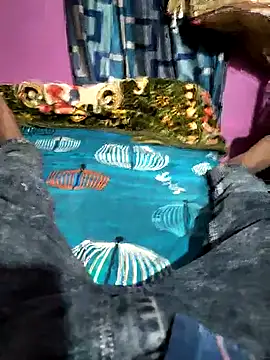 Snapshot of Gopal1243 chatting on 10/06/25, 03:53 Gopal1243 online show from 10/06/25, 03:53