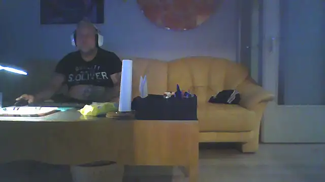Snapshot of Hotwerner666 chatting on 09/19/25, 11:55 Hotwerner666 online show from 09/19/25, 11:55
