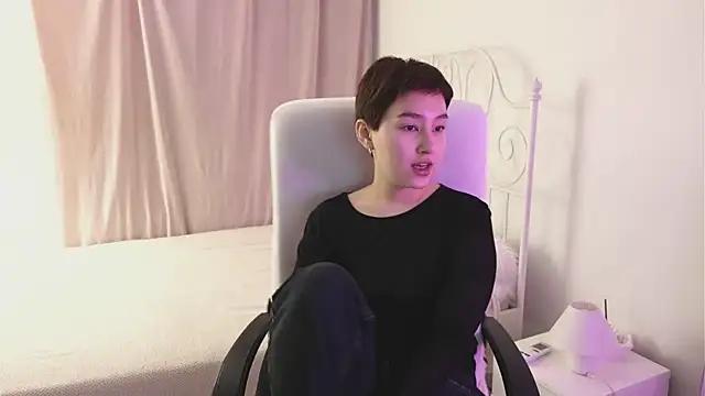 So audrey online show from 12/04/25, 06:55